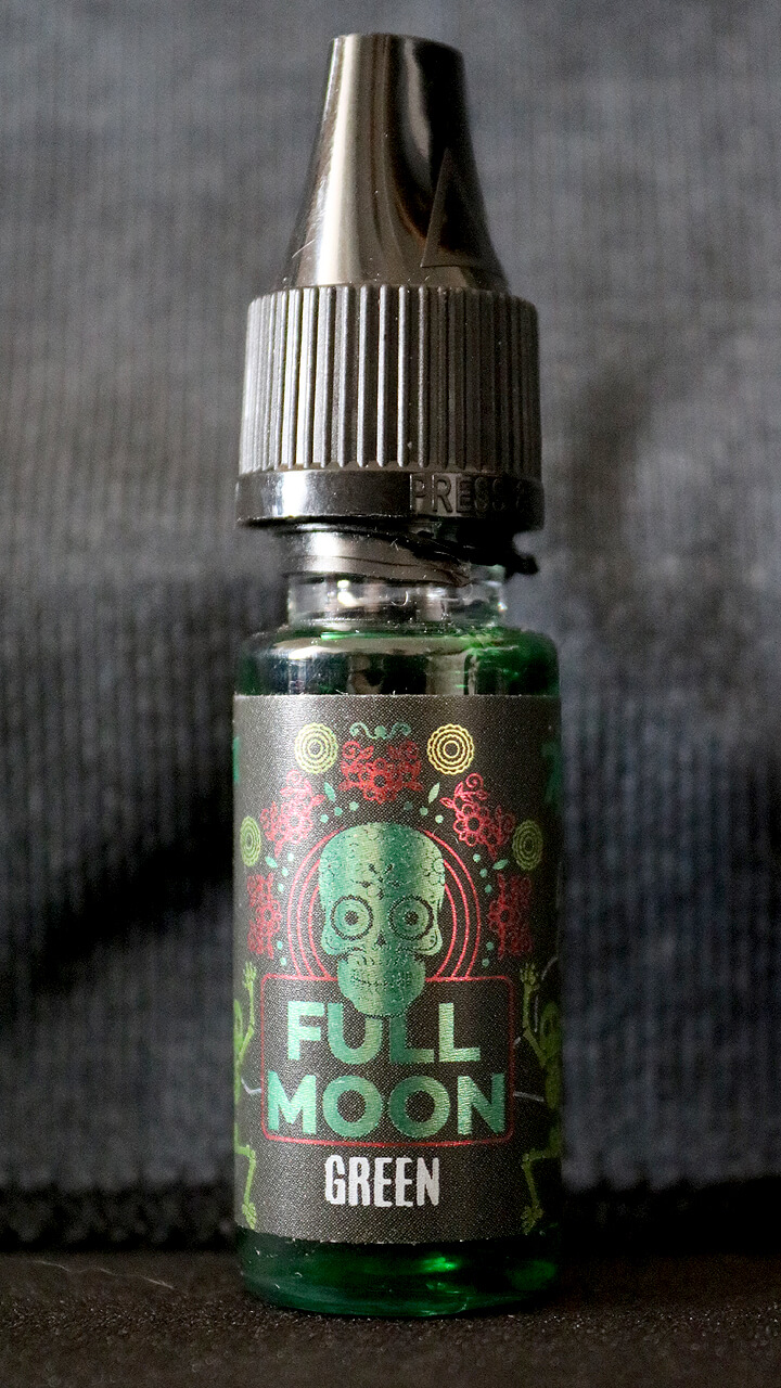 Full Moon blog Le Petit Vapoteur 2017 (1)